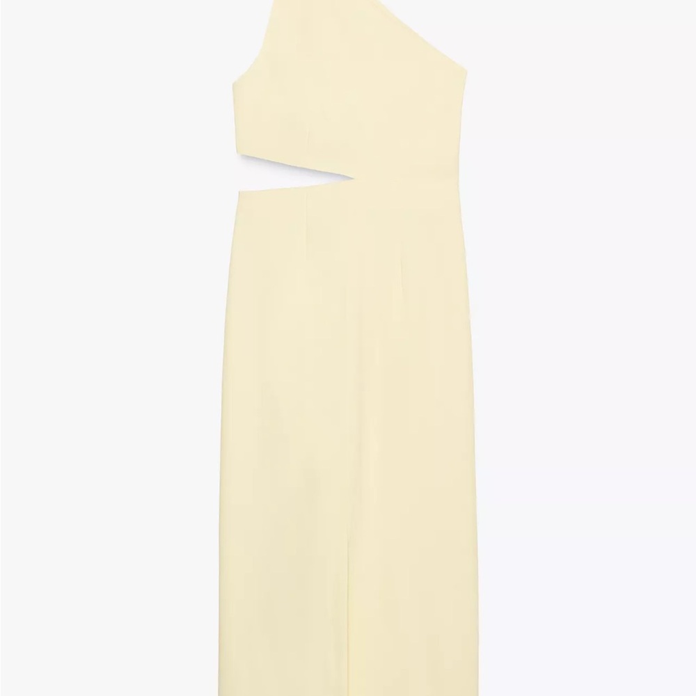Zara Yellow maxi dress with cut-out detail #maxi #cutout
